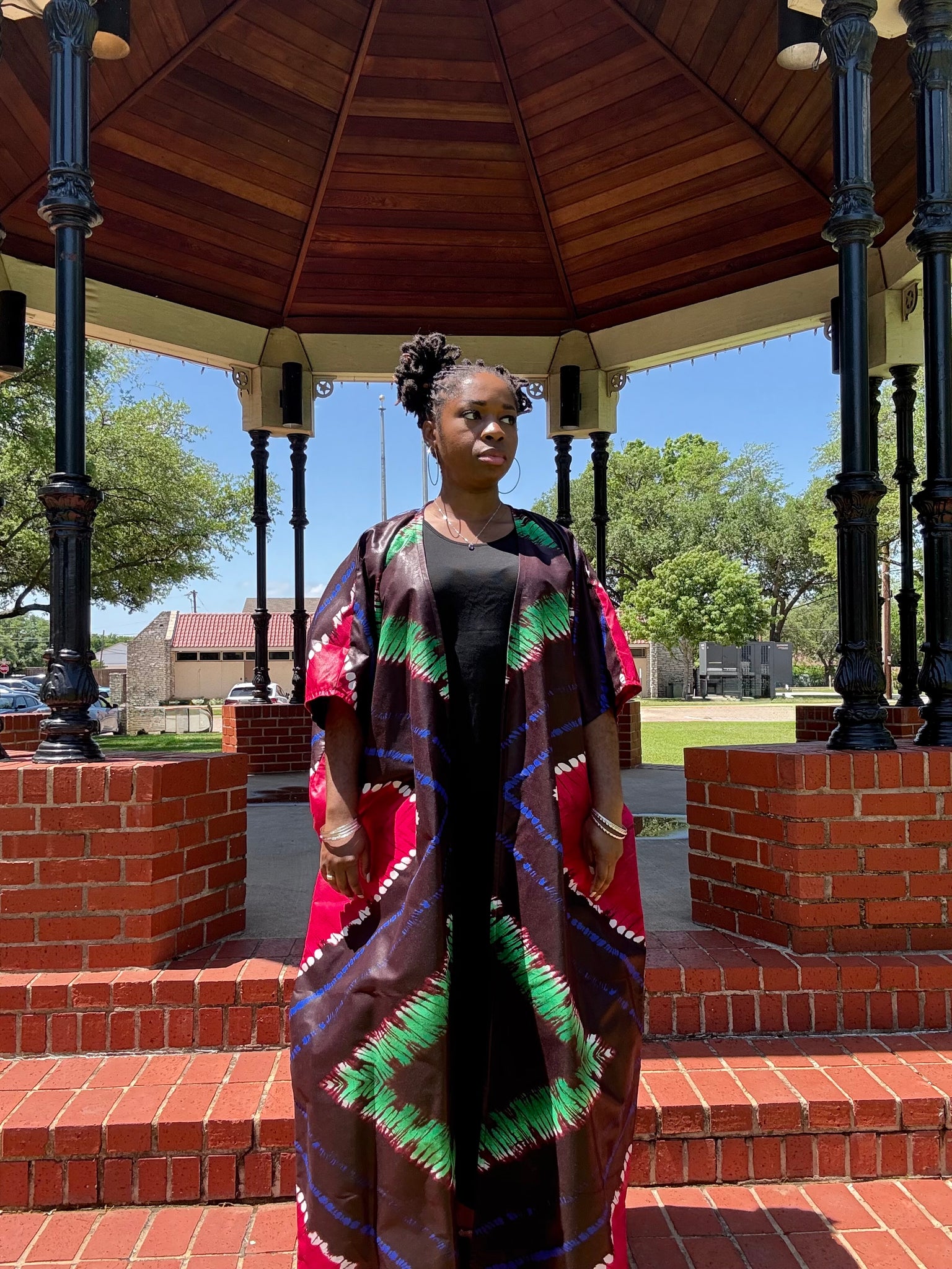 NYABO Elegant African-Inspired Kimono Robe – Handcrafted Vibrant Print