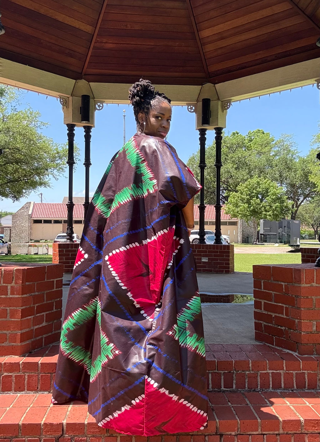 NYABO Elegant African-Inspired Kimono Robe – Handcrafted Vibrant Print